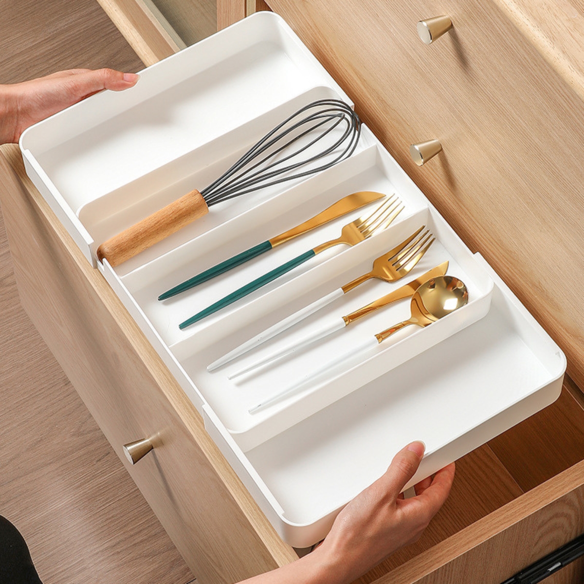 AdaptTray Expandable Storage Organizer 241127